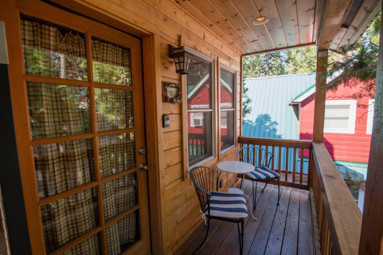 Elliott House Boutique Inn シェイバー・レイク エクステリア 写真