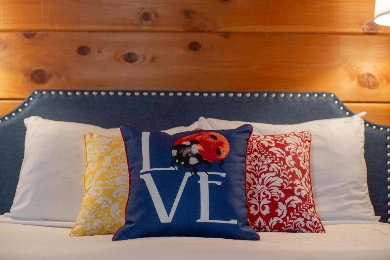 Elliott House Boutique Inn シェイバー・レイク エクステリア 写真