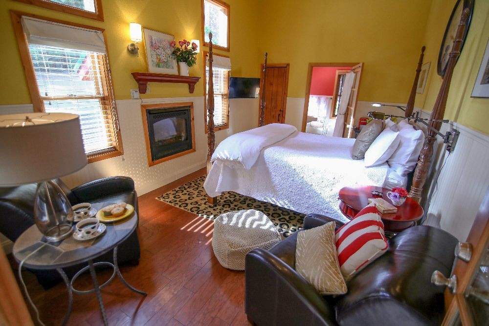 Elliott House Boutique Inn シェイバー・レイク エクステリア 写真