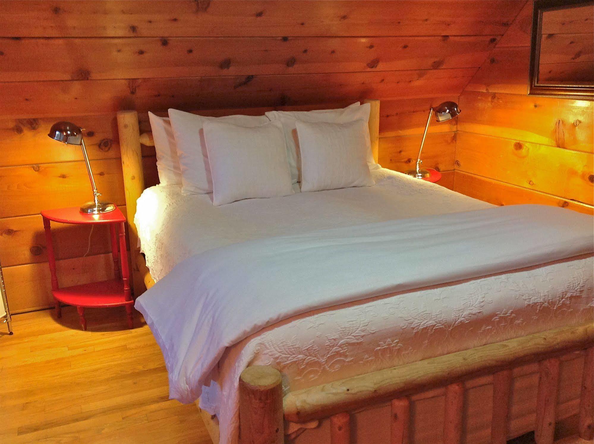 Elliott House Boutique Inn シェイバー・レイク エクステリア 写真